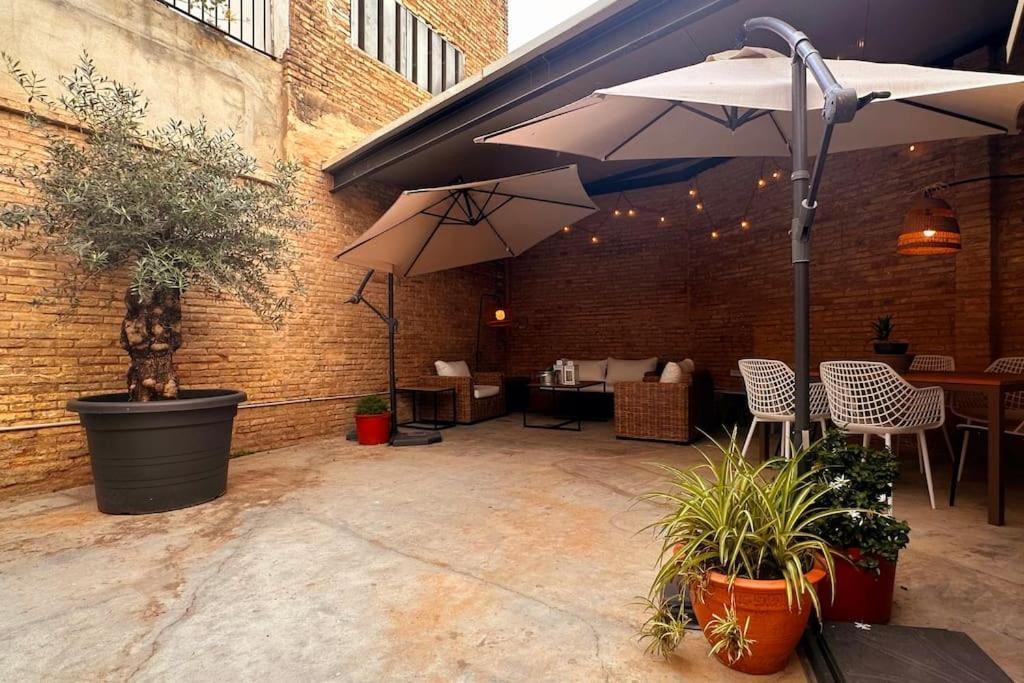Tradicional Casa Con Patio Ruzafa Apartment Valencia Exterior photo