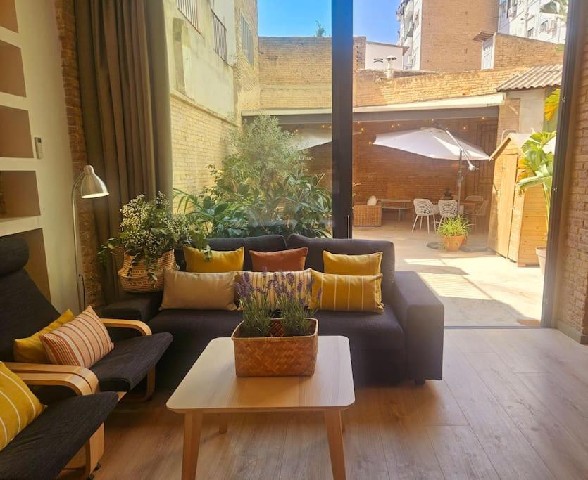 Tradicional Casa Con Patio Ruzafa Apartment Valencia Exterior photo