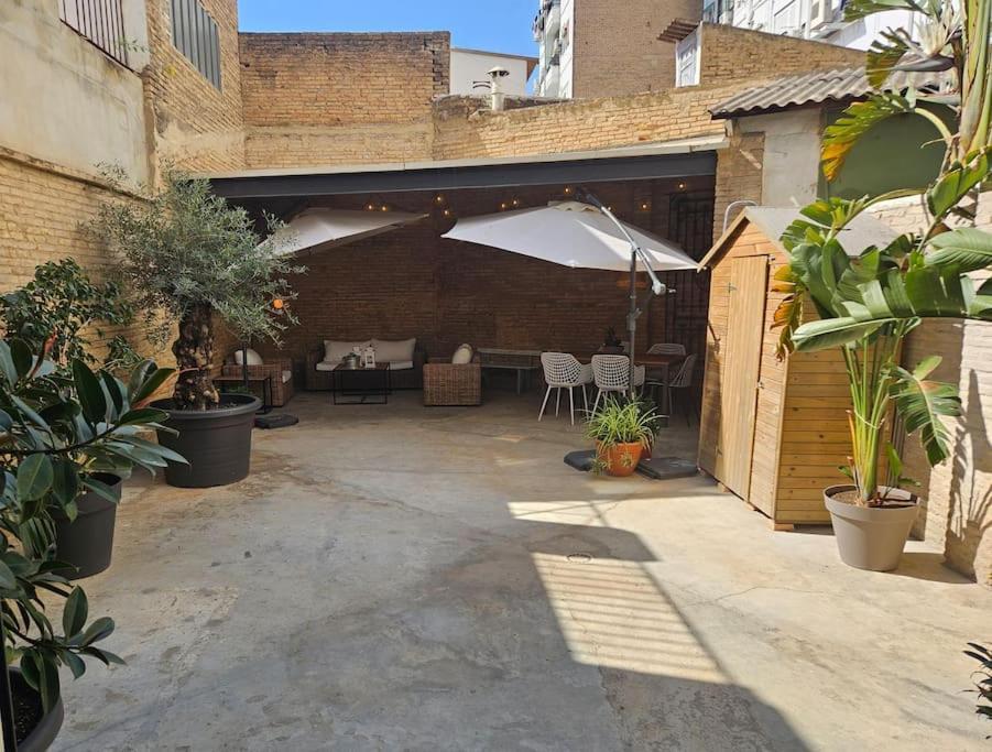 Tradicional Casa Con Patio Ruzafa Apartment Valencia Exterior photo
